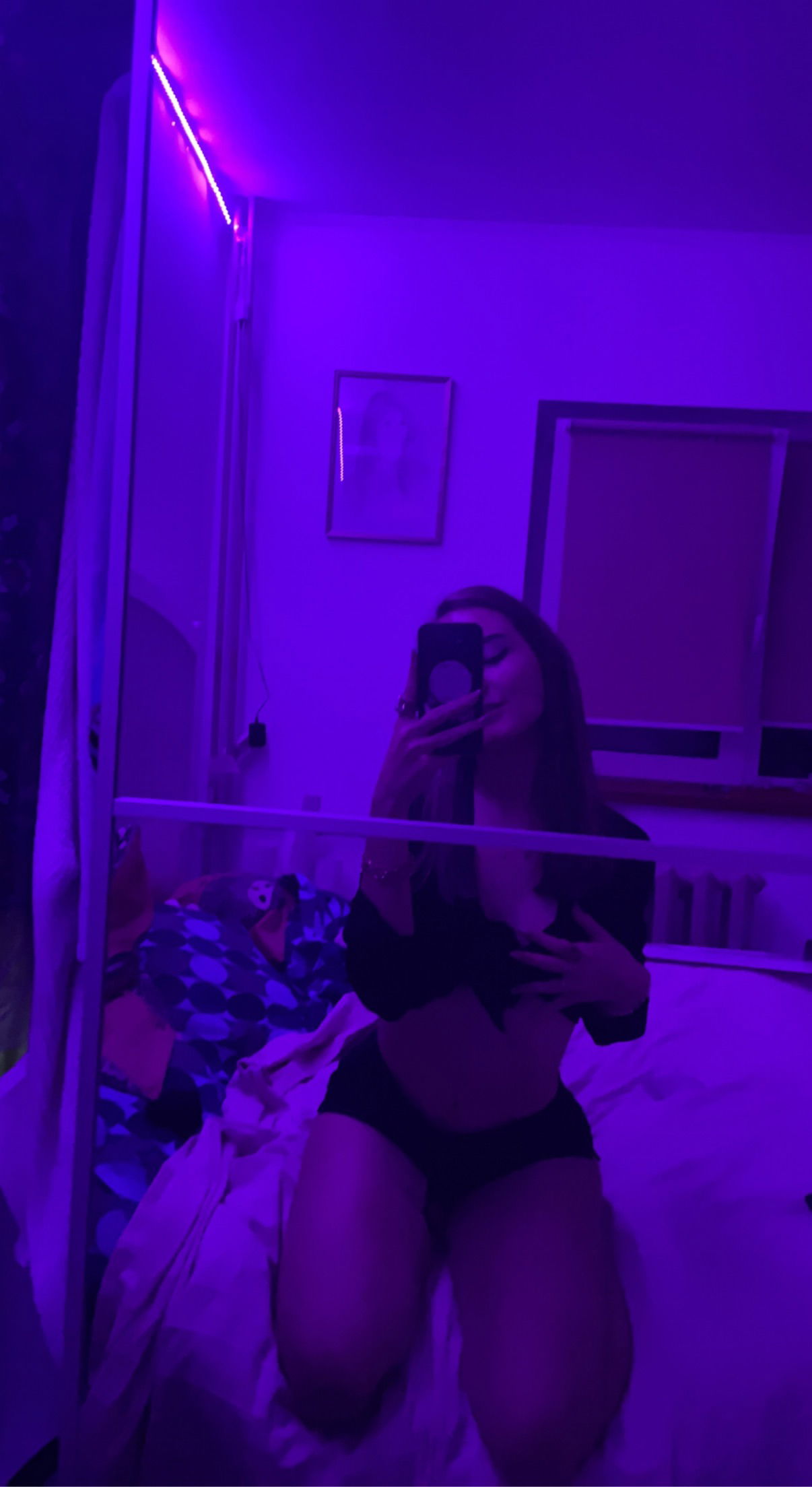 daisy698, 18 years old from United Kingdom