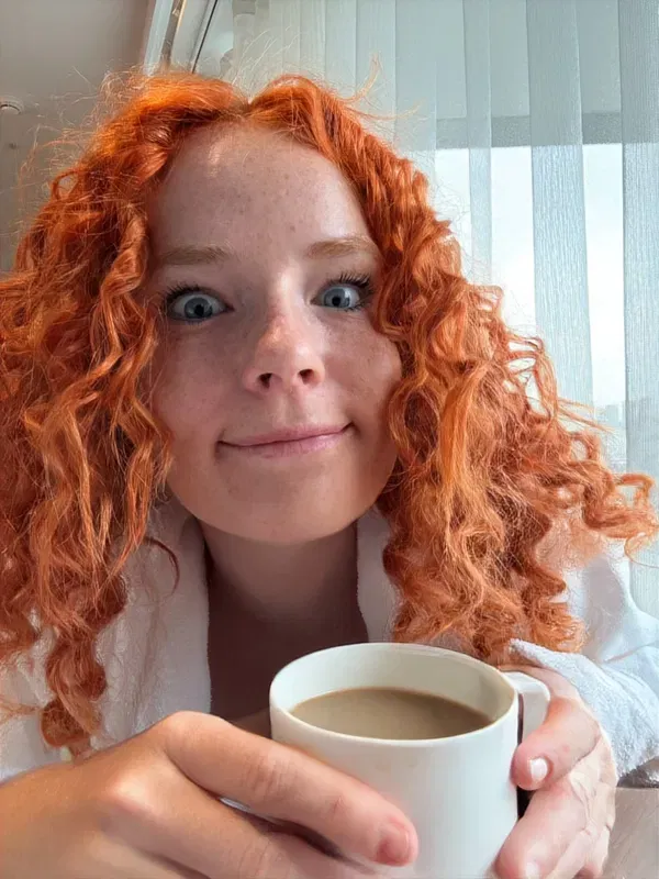 lygyca's Cover Photo