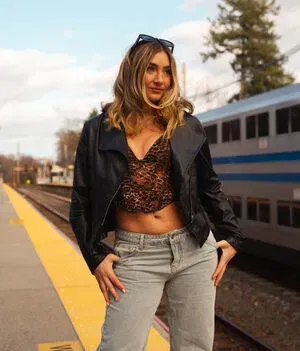 xijoce1085, 22 years old from Switzerland