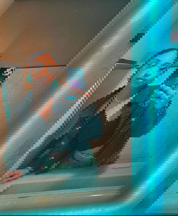 _damiella, 25 years old from United States