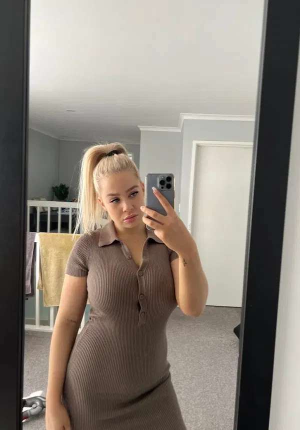 Alisa22Fc542, 22 years old from New Zealand