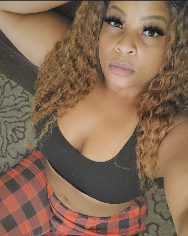 Mary25693, 32 years old from United States