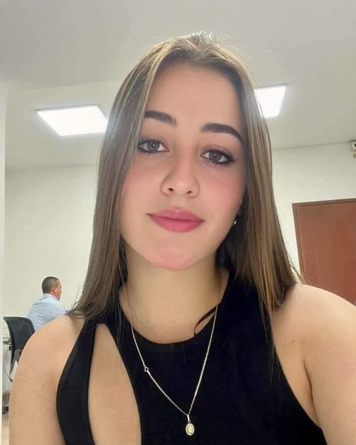 bedqgu, 25 years old from Germany