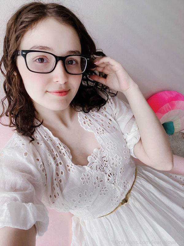 saradialy099, 23 years old from United States