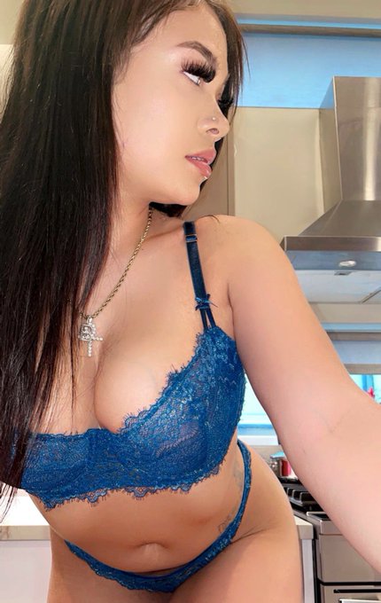 zara5789, 21 years old from United Kingdom