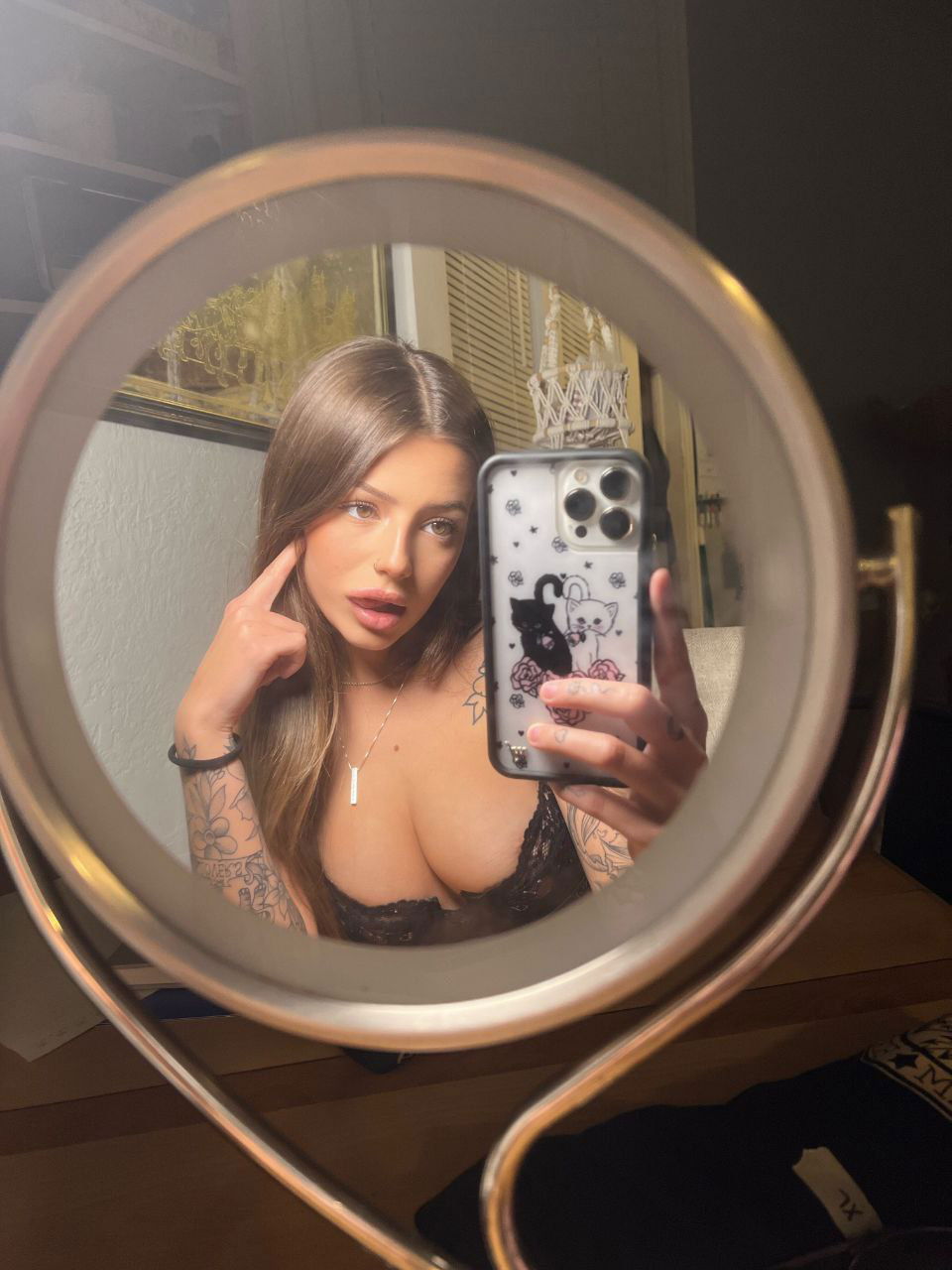 ectefhhfh, 21 years old from United States