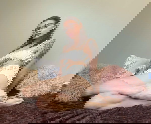 Daisy1049, 20 years old from United States