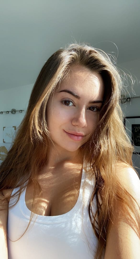 xylity, 27 years old from United Kingdom