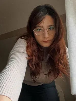 yoyiyoh577, 23 years old from Ireland