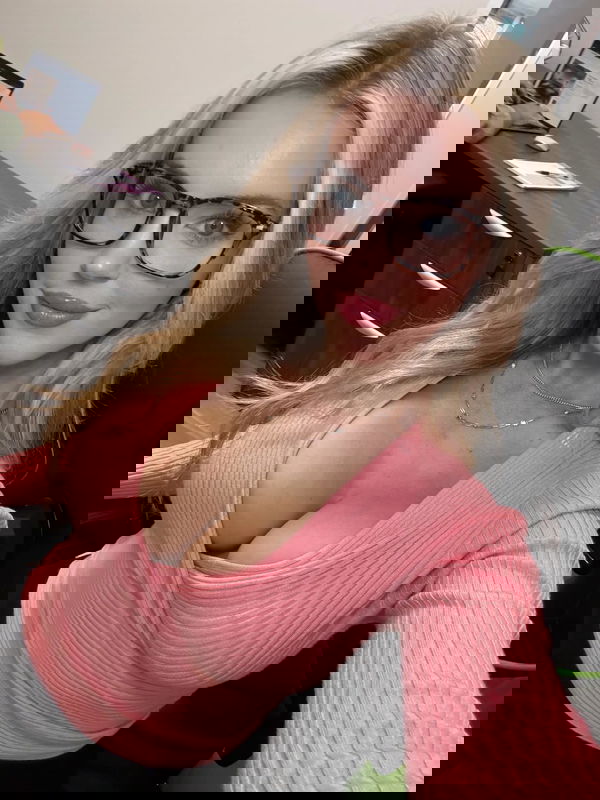 cevawog32, 24 years old from United States