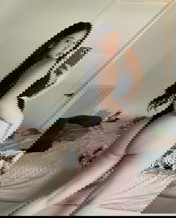 bexejed873, 21 years old from United Kingdom