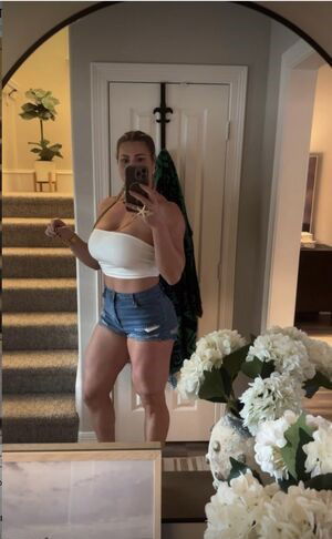 haxajo4369, 23 years old from Canada