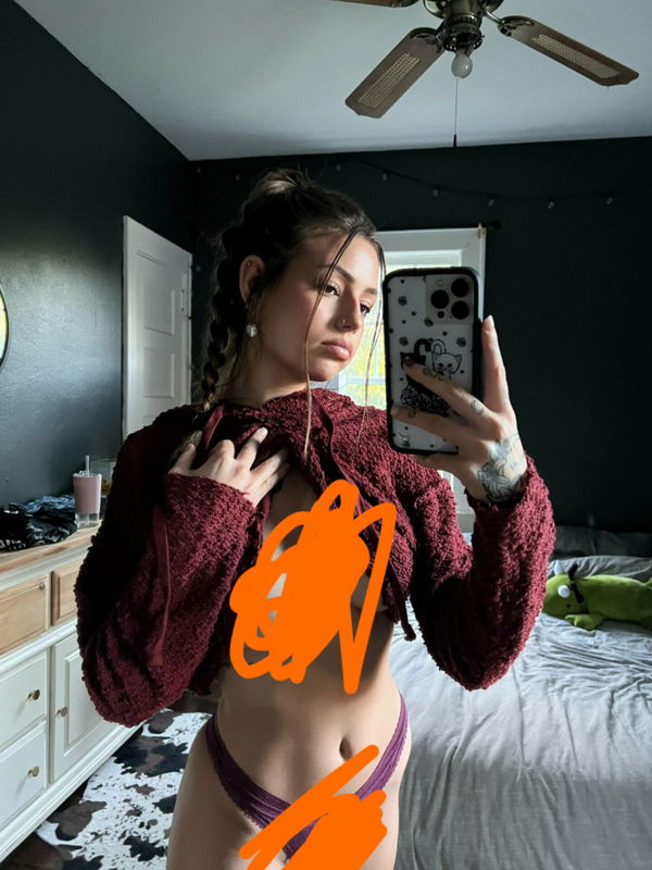 ehuyyshg, 20 years old from United Kingdom