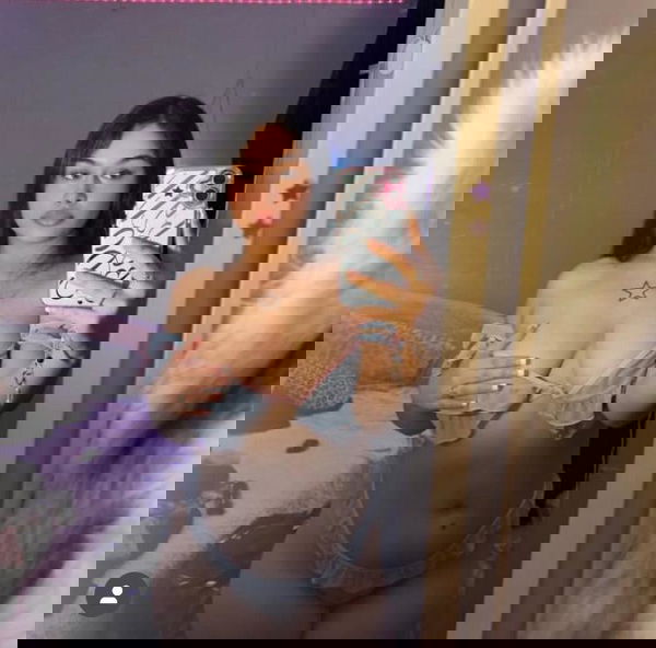 sit527, 21 years old from United States