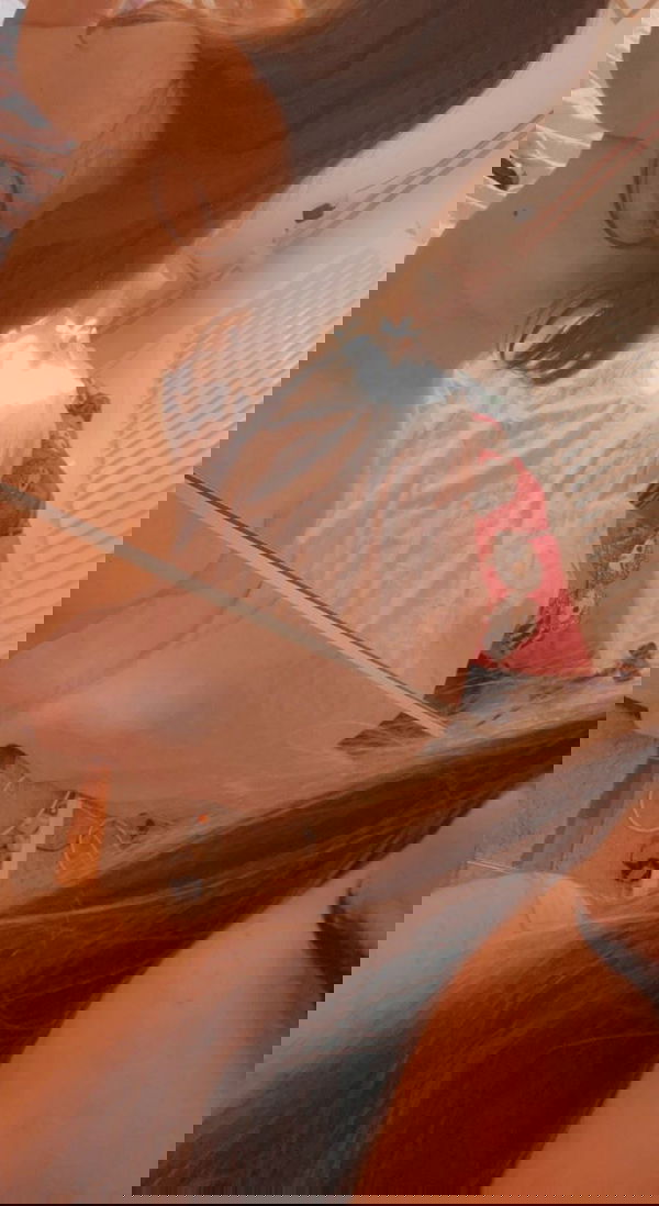 JennyV41, 21 years old from United States