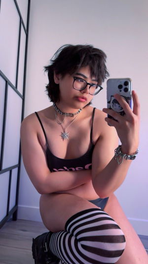 lawragtip's Profile Photo