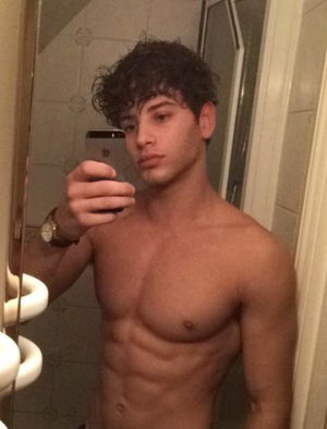 Hotdog11's Profile Photo