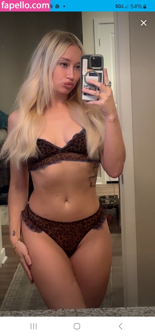 hadir75865, 18 years old from Denmark