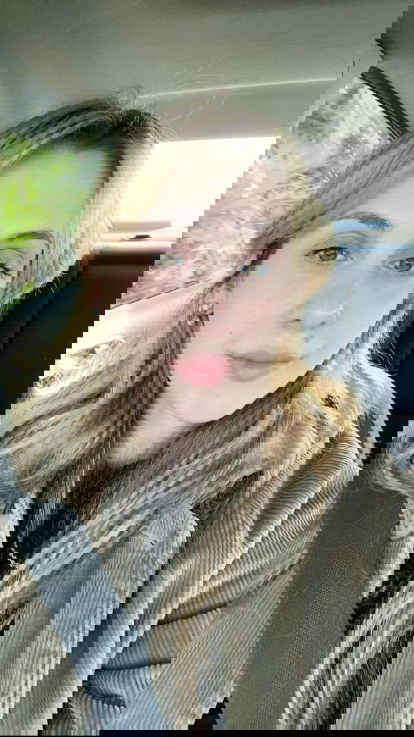 Maeve25466, 22 years old from Greece