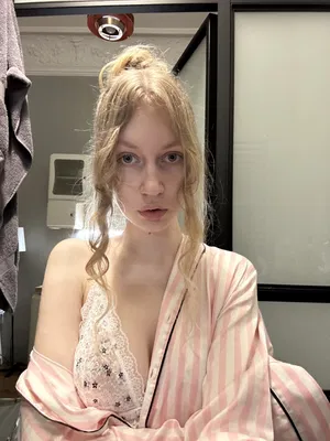 ertferew10, 19 years old from United States