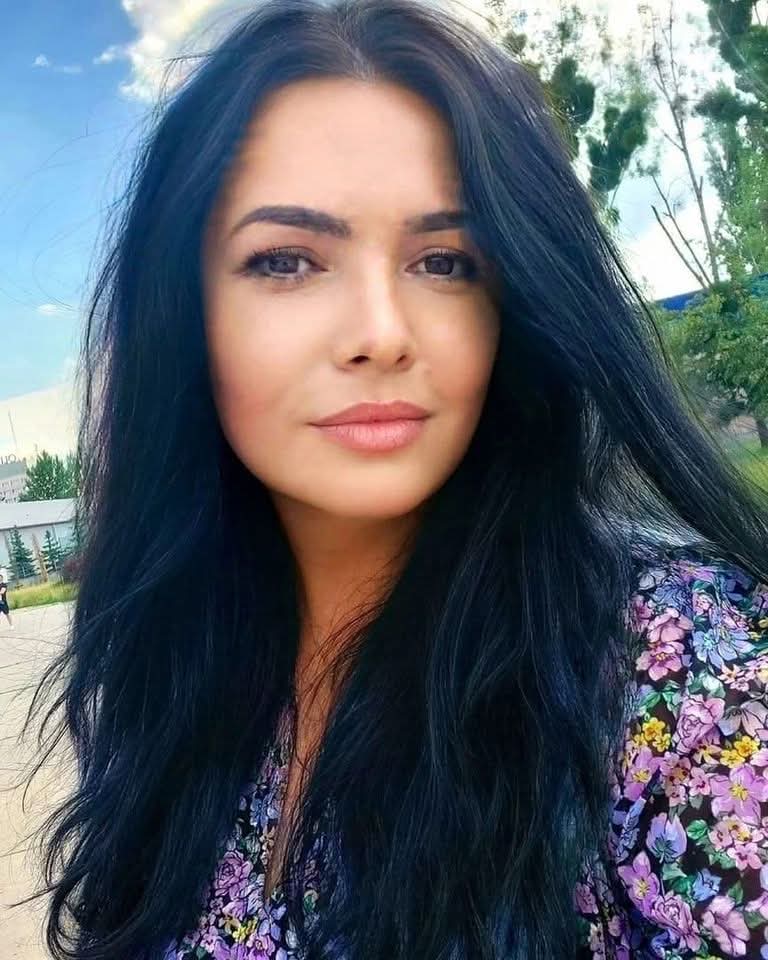 13mfew1ewt's Cover Photo