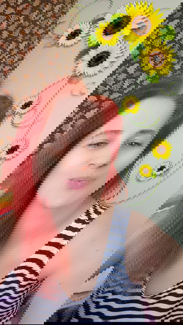 safa, 25 years old from United Kingdom