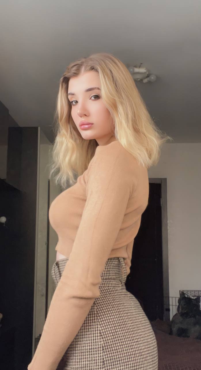 loxojos884's Cover Photo