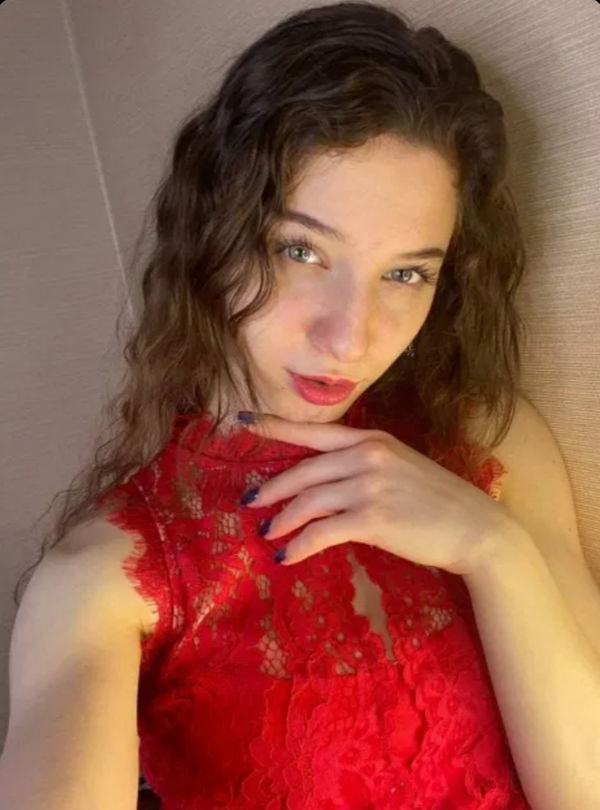 yocolif, 24 years old from United Kingdom