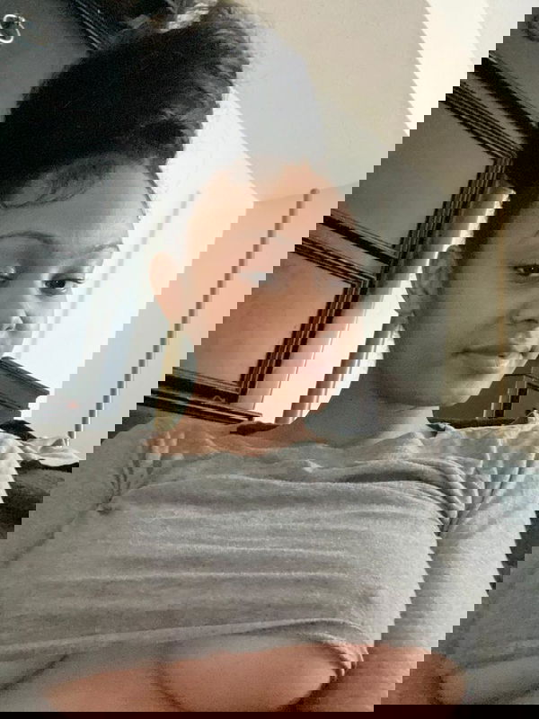 fovisel207, 18 years old from Australia