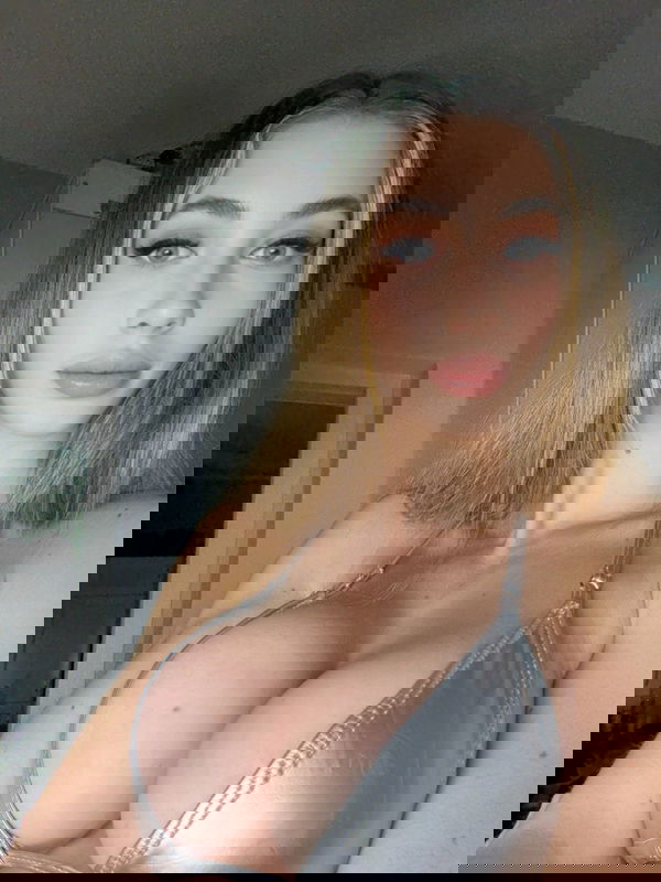 baddie80649, 28 years old from United States