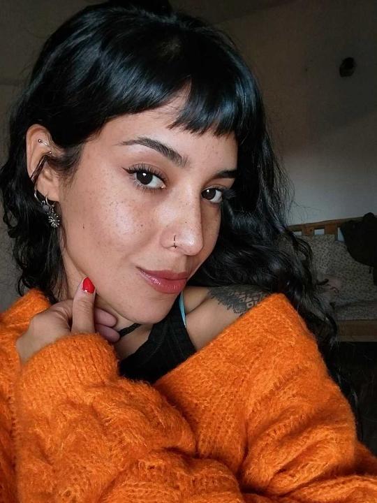 nyteto, 24 years old from Belgium