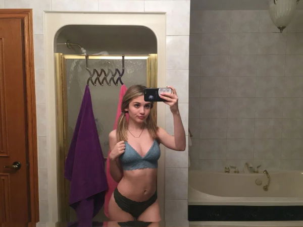 asxchhj, 24 years old from United States