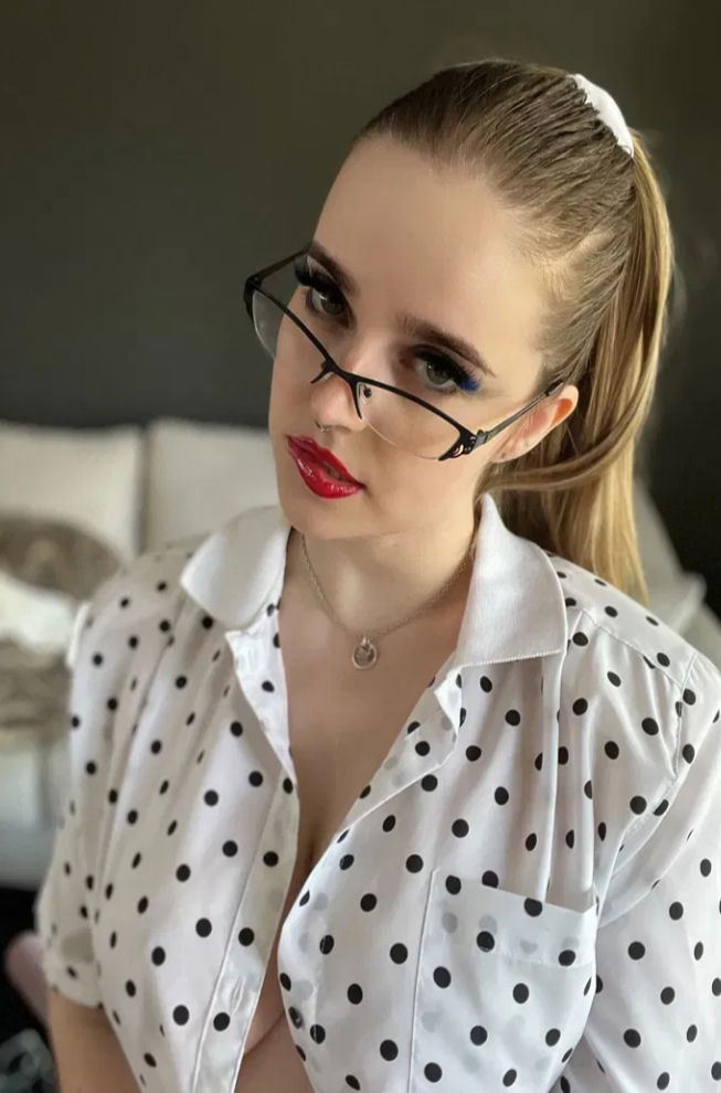 yajapek's Profile Photo