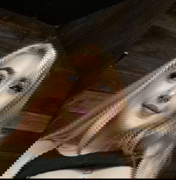 Ella--644, 21 years old from Germany