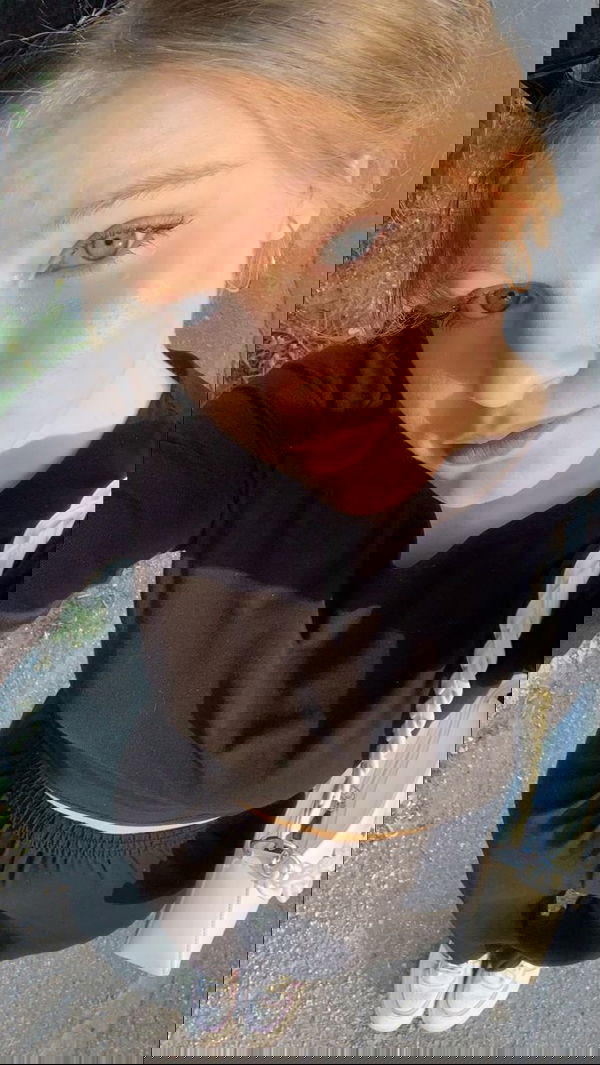 Arlet2542, 22 years old from Poland