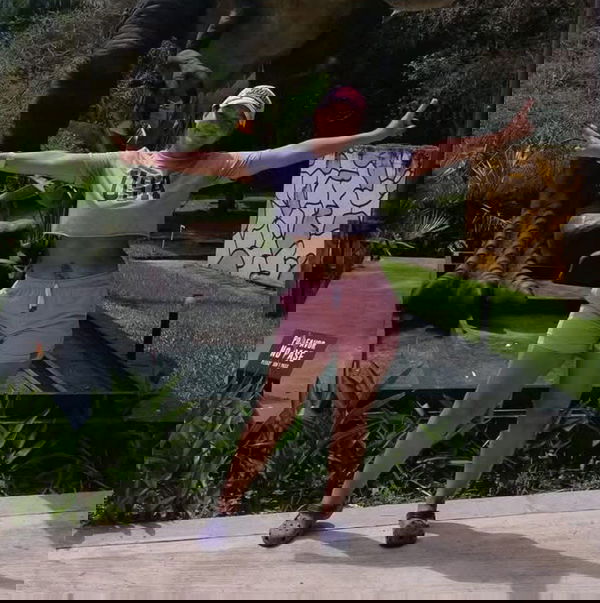 qedugary, 20 years old from United States