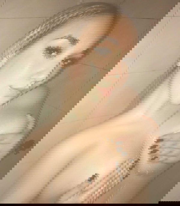 favoli1, 23 years old from Germany