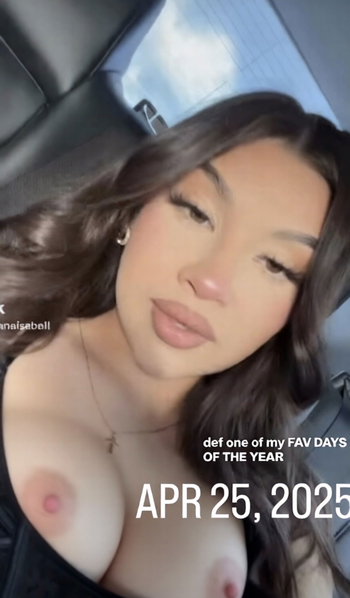 ArianaC's Cover Photo