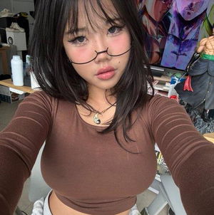 askhip128's Profile Photo