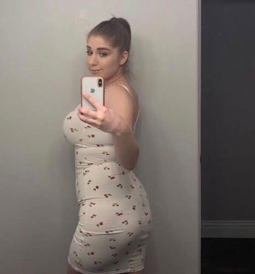 Ameliaweaver222, 24 years old from United States