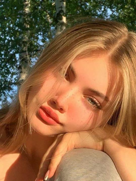 xkdyccy, 25 years old from Switzerland