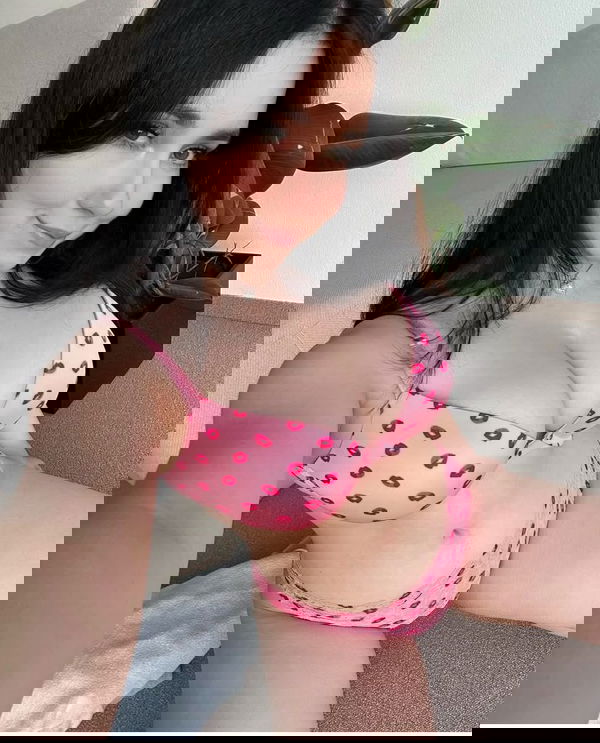 Olivia-2892, 22 years old from Germany