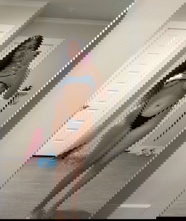 waghiscan, 19 years old from United States