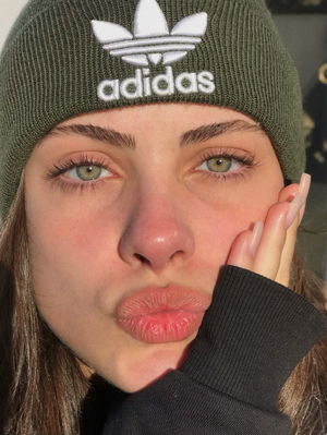 Selene23's Profile Photo