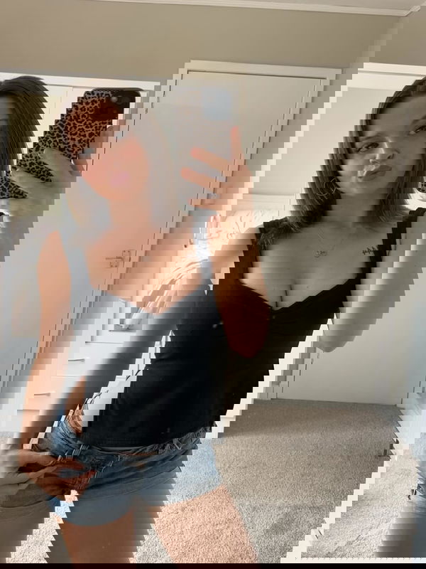 jennyviviax564, 26 years old from United States