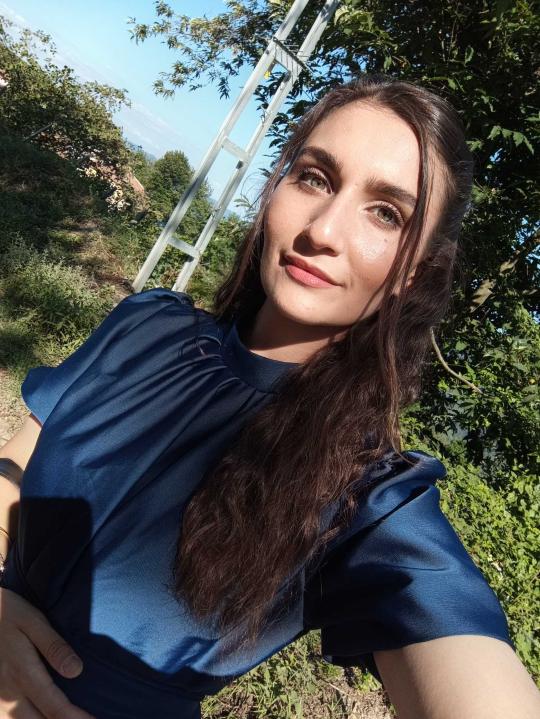 xhahu, 23 years old from United Kingdom