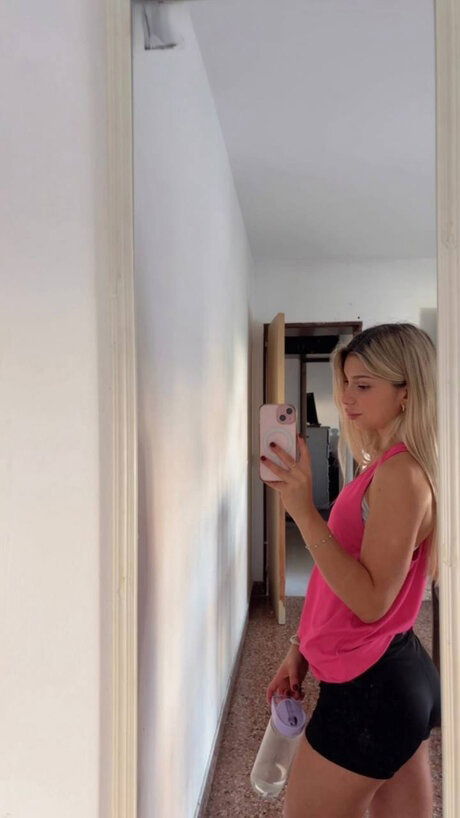 tafok60216's Cover Photo