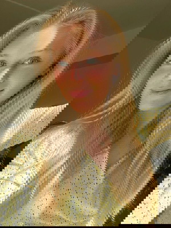 Debra248, 21 years old from Germany