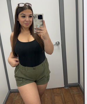 Mary333's Profile Photo