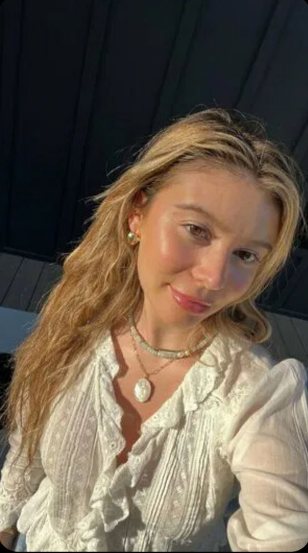 bxkdnbh, 27 years old from Germany